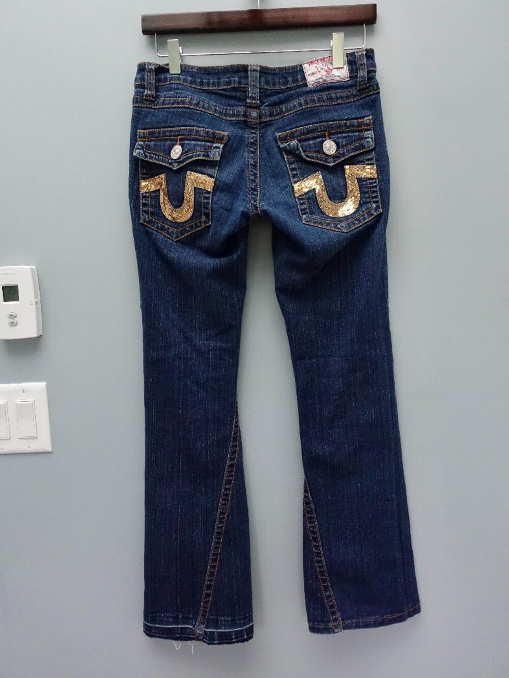 True Religion Vintage Y2K Bedazzled Sequin Bootcut Low Rise Jeans, Size US 27 - Picture 3 of 11